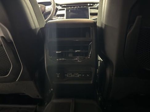 Certified 2024 Jeep Grand Cherokee Limited w/ Luxury Tech Group II image 30