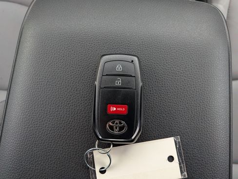 New 2026 Toyota Tacoma SR5 image 25