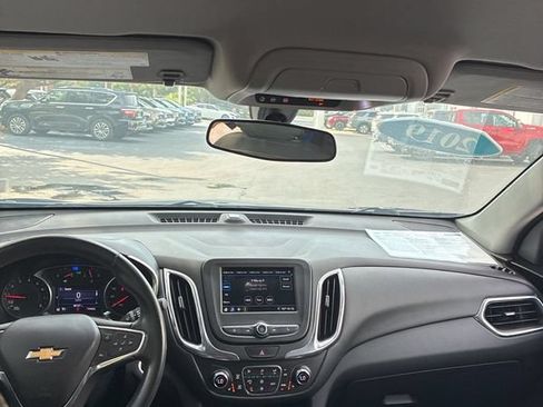 Used 2019 Chevrolet Equinox LT FWD image 29