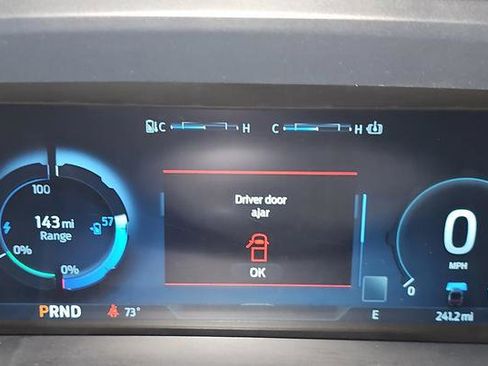 Used 2023 Ford F150 Lightning Platinum image 8