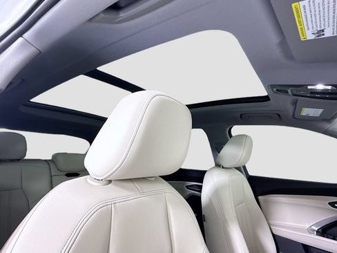 Certified 2025 Audi Q5 Premium AWD/4WD image 18