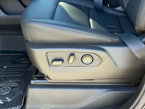 New 2026 GMC Sierra 1500 SLT w/ SLT Premium Plus Package image 17