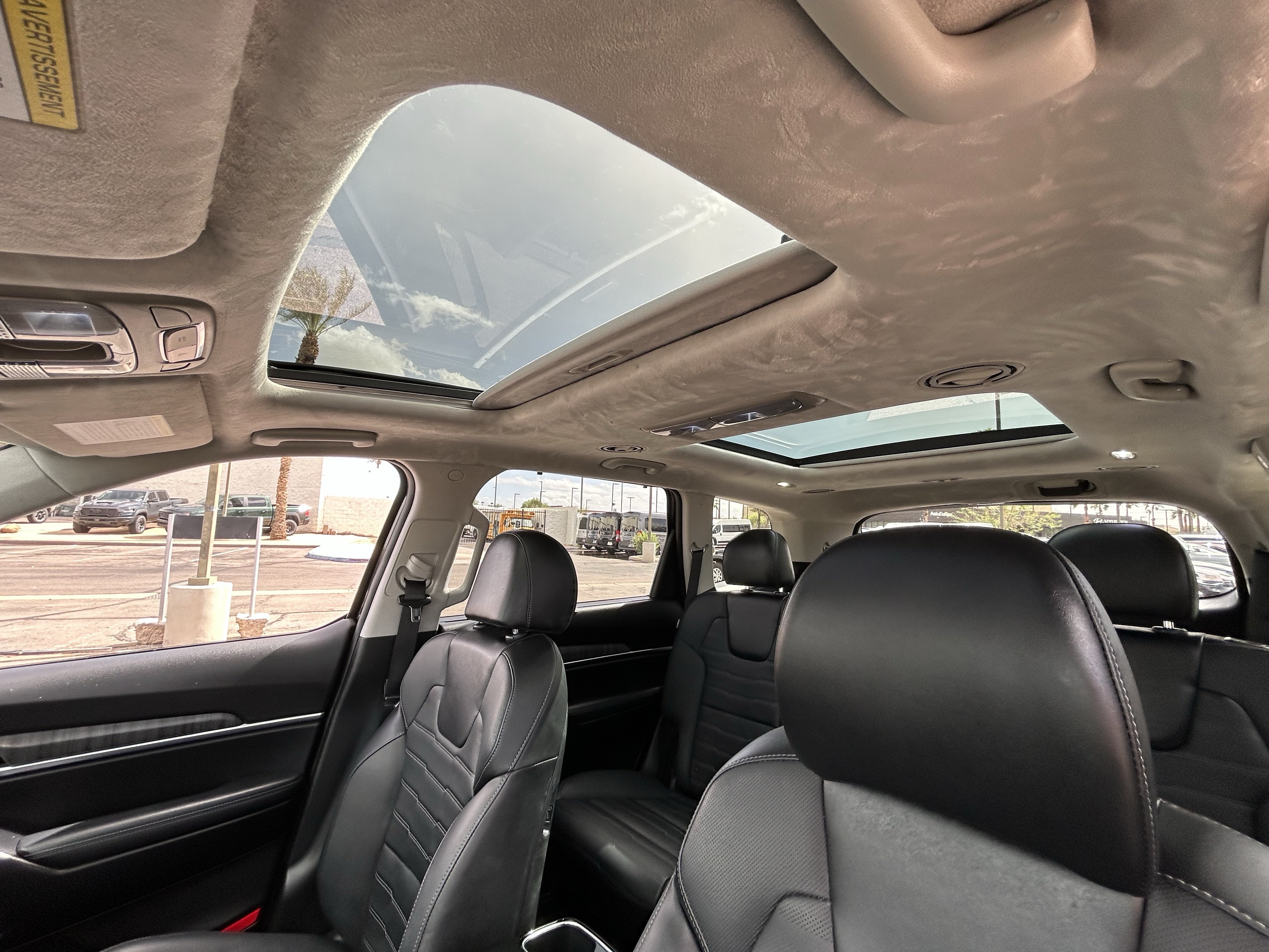 Certified 2023 Kia Telluride SX Prestige AWD/4WD image 20
