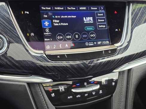 Used 2024 Cadillac XT6 Premium Luxury w/ LPO, Floor Liner Package image 27