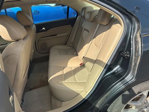 Used 2010 Ford Fusion SEL FWD image 8
