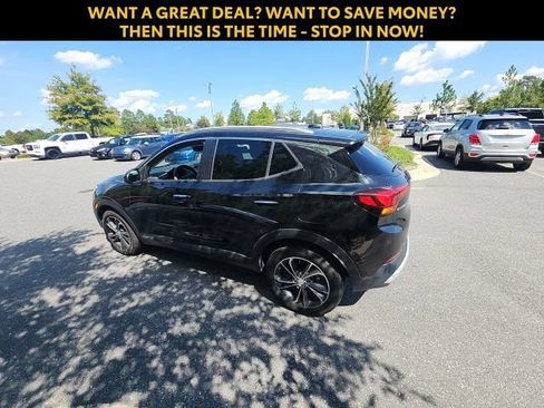 Used 2022 Buick Encore GX Select w/ Advanced Technology Package FWD image 7
