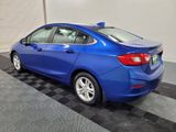 Used 2018 Chevrolet Cruze LT w/ Convenience Package image 3