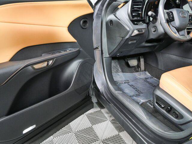 Used 2024 Lexus RX 350h w/ Convenience Package AWD/4WD image 9