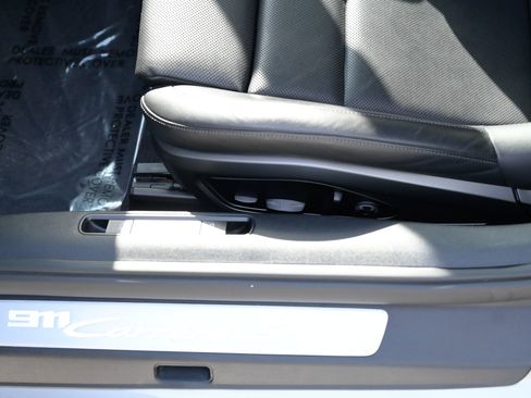 Used 2020 Porsche 911 Carrera S image 18