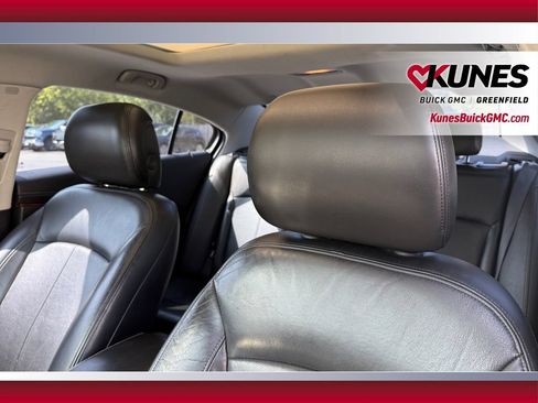 Used 2011 Buick LaCrosse CXL w/ Luxury Package FWD image 36