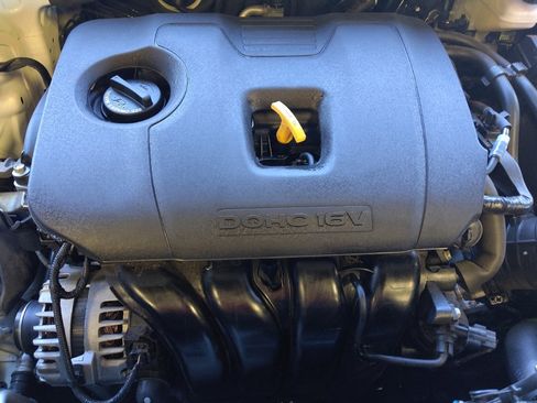 Used 2025 Kia Soul LX w/ LX Technology Package image 30