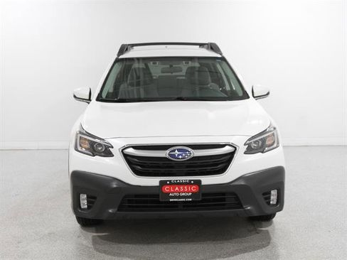 Used 2021 Subaru Outback Premium image 2