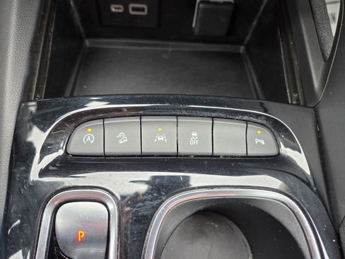 Used 2023 Buick Envision Preferred w/ Sport Touring Package image 28