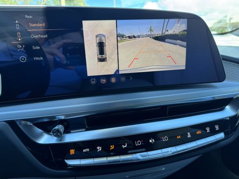 New 2026 Cadillac Lyriq Luxury image 23