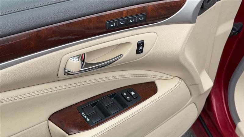 Used 2013 Lexus LS 460 AWD w/ Comfort Pkg image 21