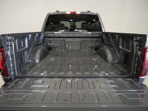 Used 2026 Ford F150 XLT w/ XLT Black Appearance Package AWD/4WD image 24