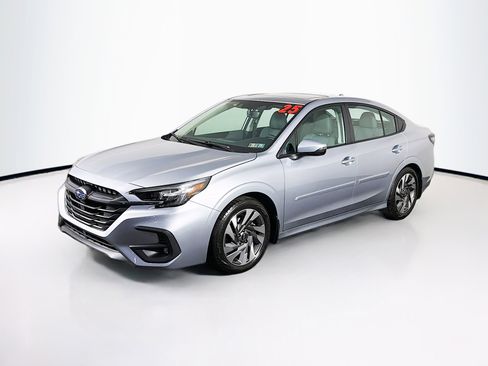 Used 2025 Subaru Legacy Limited image 4