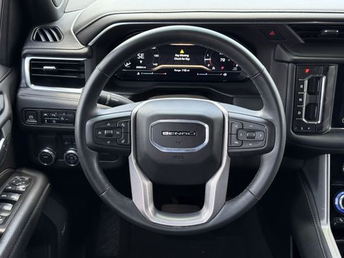 Used 2024 GMC Yukon Denali RWD image 15