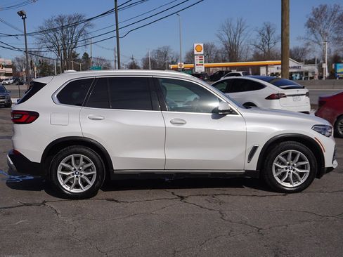 Used 2023 BMW X5 xDrive40i w/ Executive Package image 24