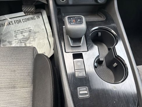 Used 2023 Nissan Rogue SV FWD image 18