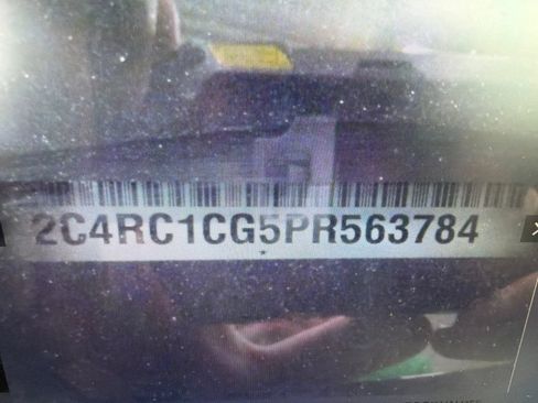 Used 2023 Chrysler Voyager LX FWD image 7
