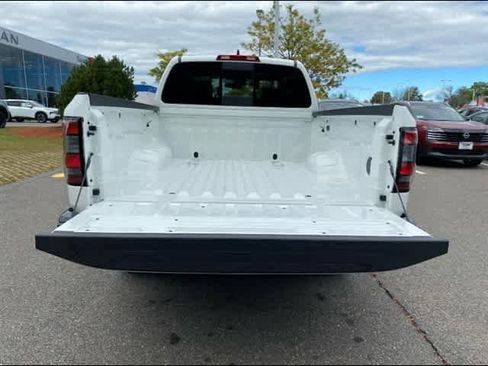 New 2026 Nissan Frontier S image 5