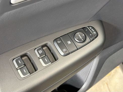 Used 2022 Kia Sportage Nightfall Edition AWD/4WD image 19