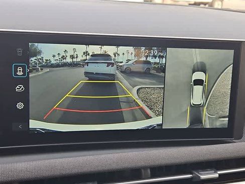 Certified 2025 Hyundai Tucson Limited image 30