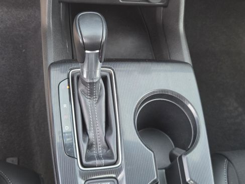 Used 2022 Honda Civic Sport image 12