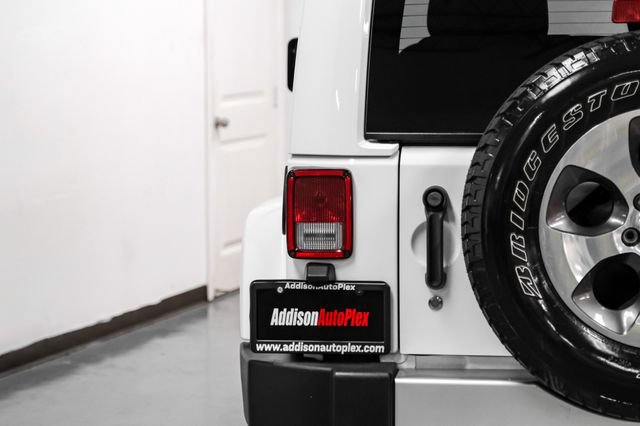 Used 2018 Jeep Wrangler Sahara w/ Connectivity Group AWD/4WD image 34