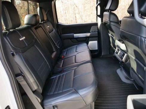 Used 2025 Ford F450 Platinum w/ FX4 Off-Road Package image 47