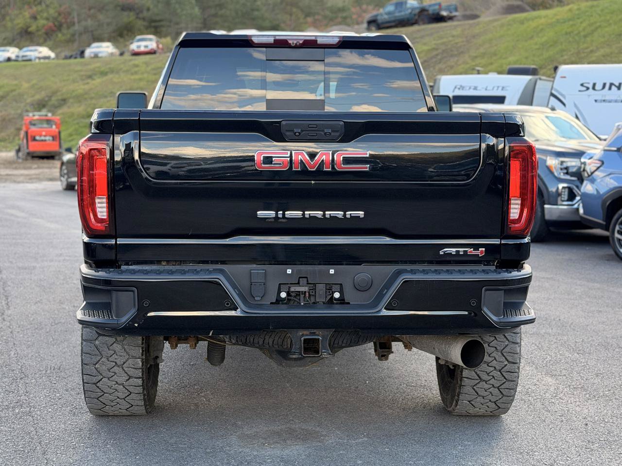 Used 2023 GMC Sierra 2500 AT4 w/ AT4 Premium Plus Package AWD/4WD image 6