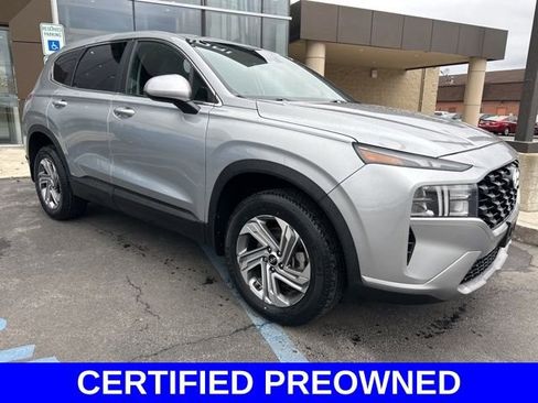 Certified 2023 Hyundai Santa Fe SE image 4