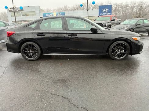 Used 2025 Honda Civic Sport image 8
