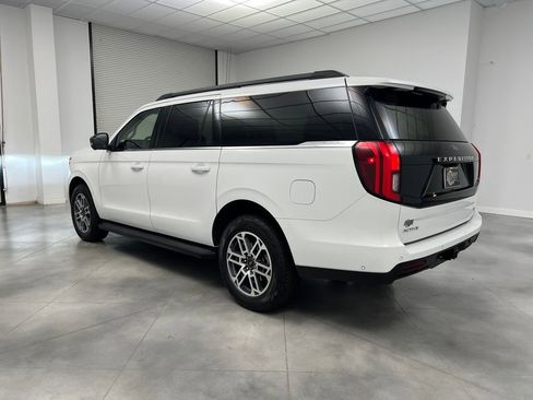 Used 2025 Ford Expedition Max Active image 5