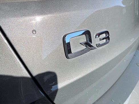 Certified 2024 Audi Q3 2.0T Premium w/ Convenience Package image 24