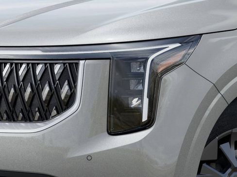 New 2026 Kia Carnival EX FWD image 10