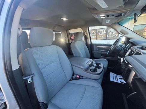 Used 2013 RAM 1500 Classic SLT image 30