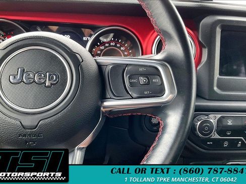 Used 2021 Jeep Wrangler Unlimited Rubicon AWD/4WD image 17
