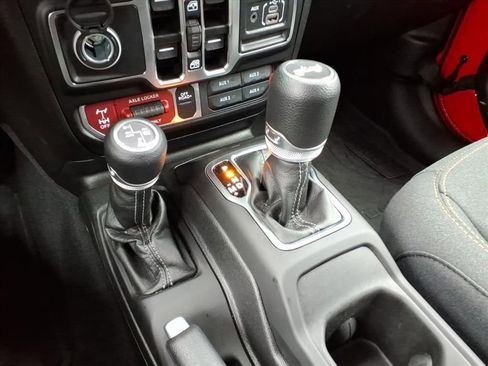 Certified 2025 Jeep Wrangler Unlimited Sport S 4xe AWD/4WD image 16