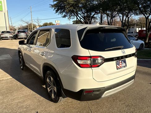 Used 2023 Honda Pilot EX-L image 4