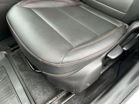 Used 2024 Chevrolet Trax RS w/ Driver Confidence Package image 23