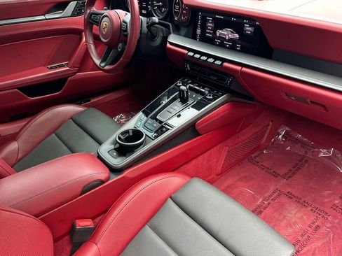 Used 2021 Porsche 911 Carrera S image 17