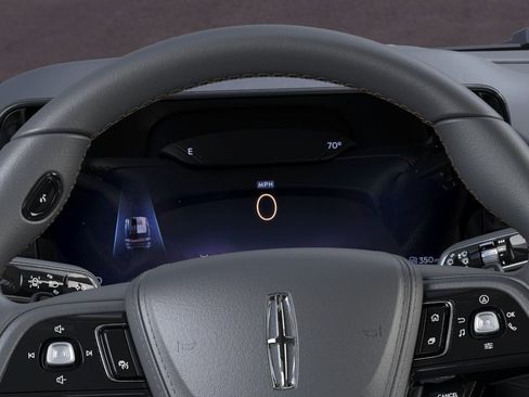 New 2026 Lincoln Aviator AWD image 13