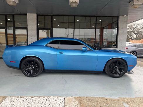 Used 2015 Dodge Challenger R/T Plus image 2
