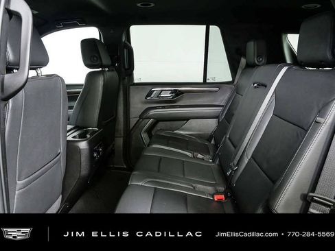 Used 2025 Chevrolet Tahoe LT AWD/4WD image 18