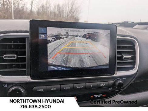 Certified 2023 Hyundai Venue SEL w/ Cargo Package image 19