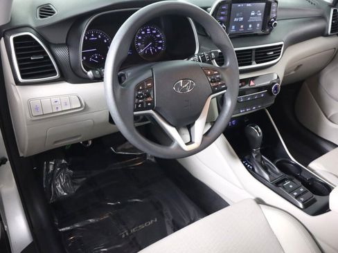 Used 2019 Hyundai Tucson SE w/ Cargo Package AWD/4WD image 9
