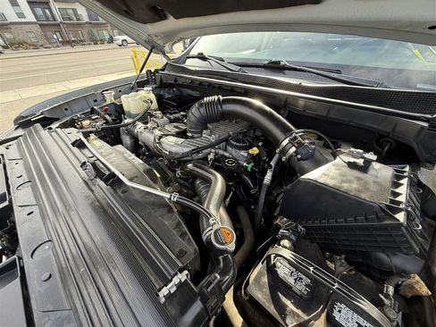 Used 2019 Nissan Titan PRO-4X w/ Pro-4x Convenience Package image 56