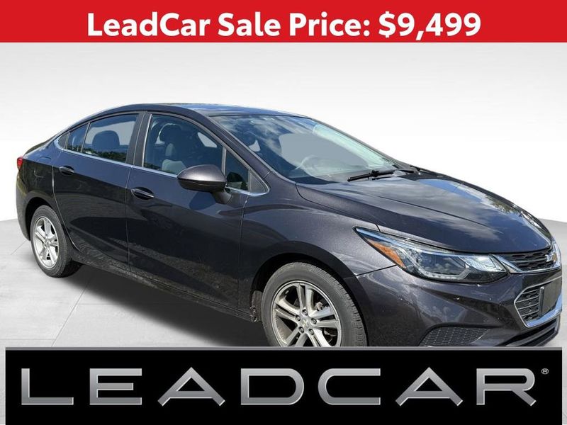 Used 2016 Chevrolet Cruze LT w/ Sun And Sound Package image 1
